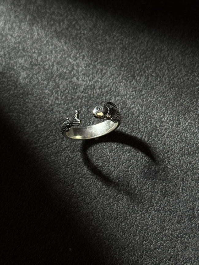 Sterling silver twin snake open ring with handcrafted oxidized finish