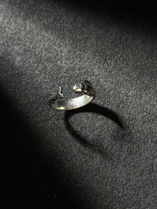 Sterling silver twin snake open ring with handcrafted oxidized finish